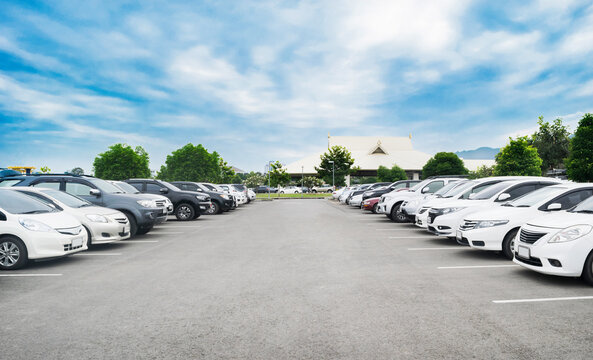 Great Parking Available at Ajax Avenue